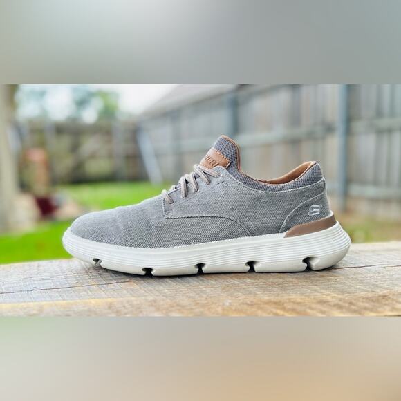 Skechers Garza-Romano Men’s Gray & Taupe Sneaker Slip Ons. Size 9 - Picture 3 of 11